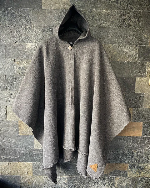 Poncho Premium Silver