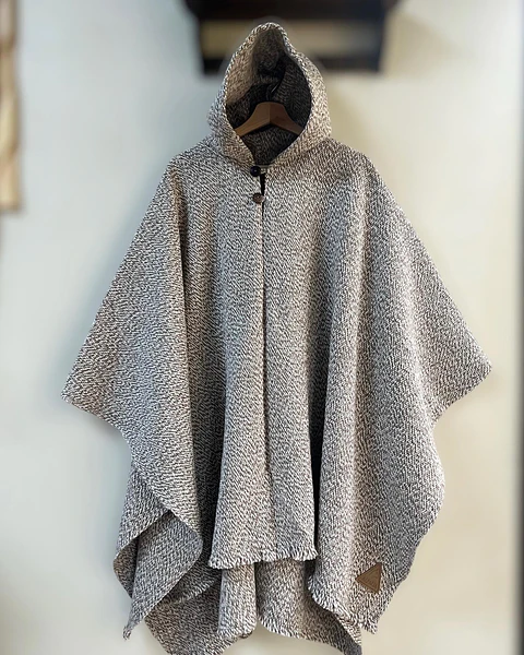 Poncho Premium Lana Torcida Avellana