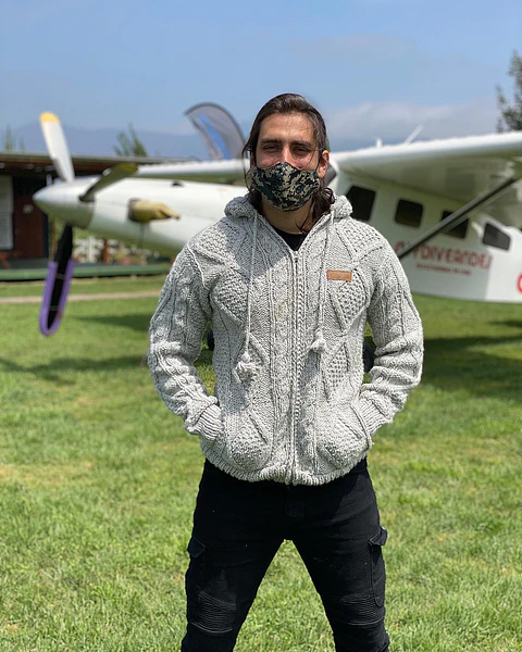 Poleron Trenzado Gris Perla