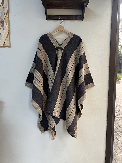 Poncho Exclusivo Toffee