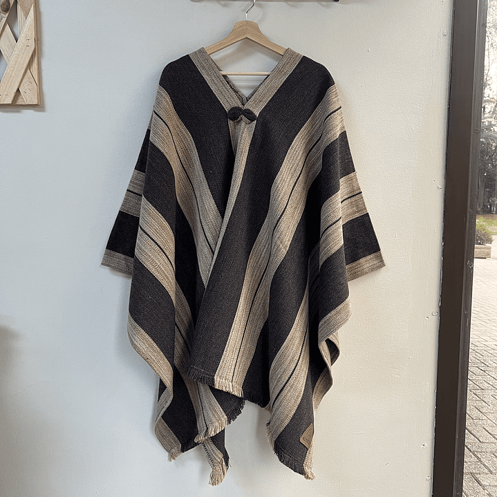 Poncho Exclusivo Toffee 1