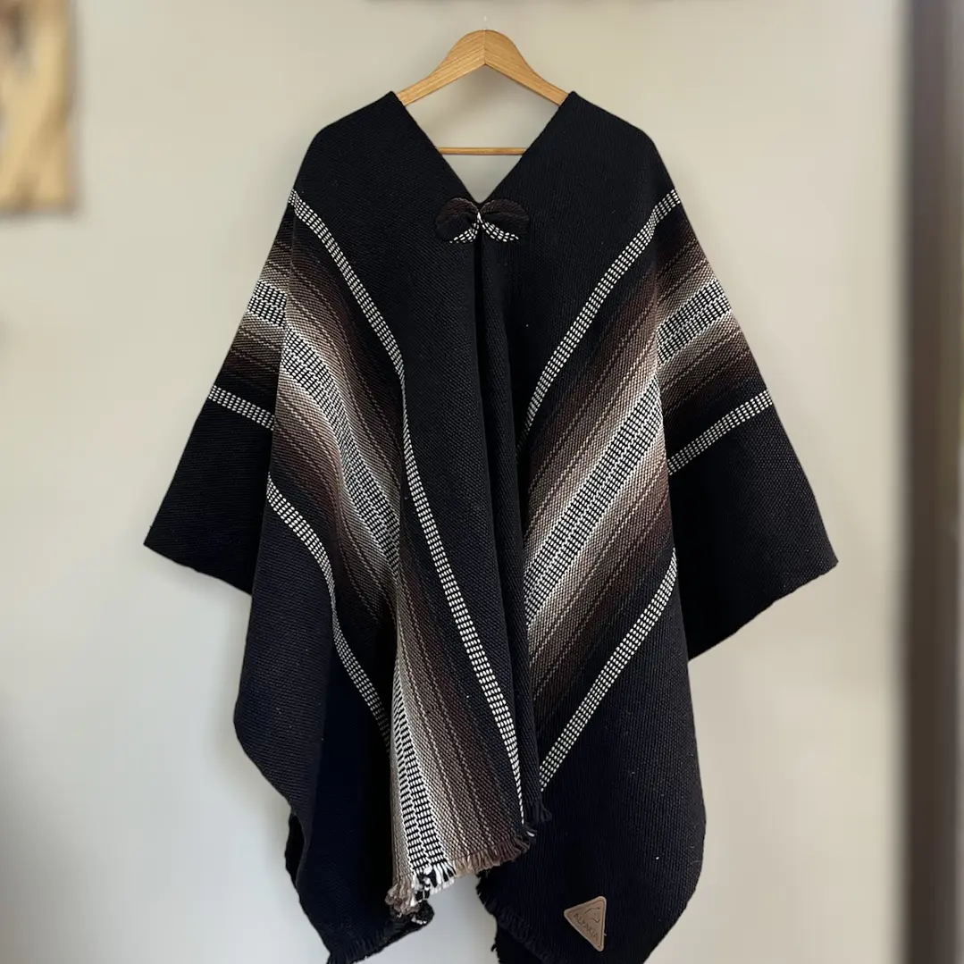 Poncho Tradicional Expresso 1