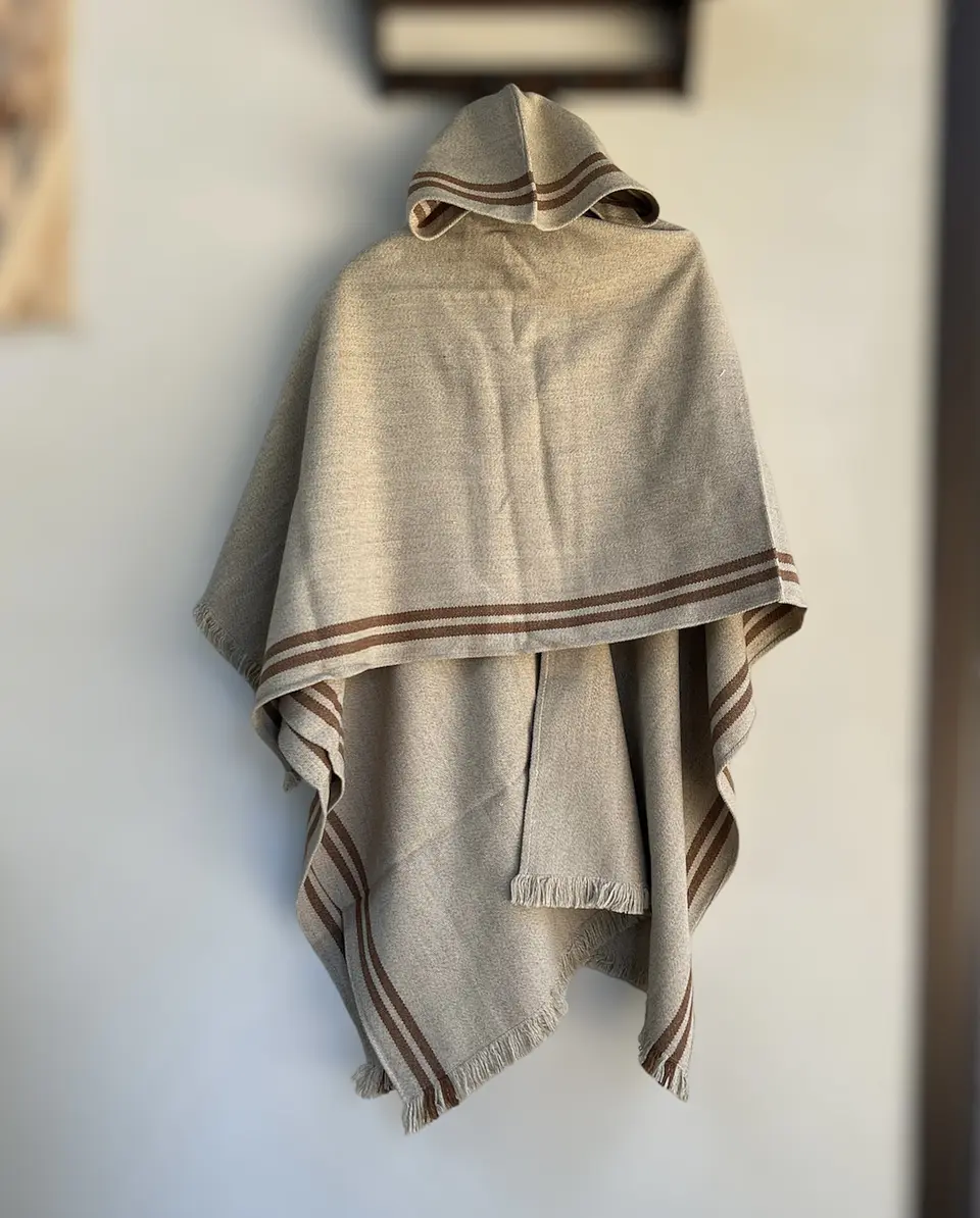 Ruana Alpaca Beige 1