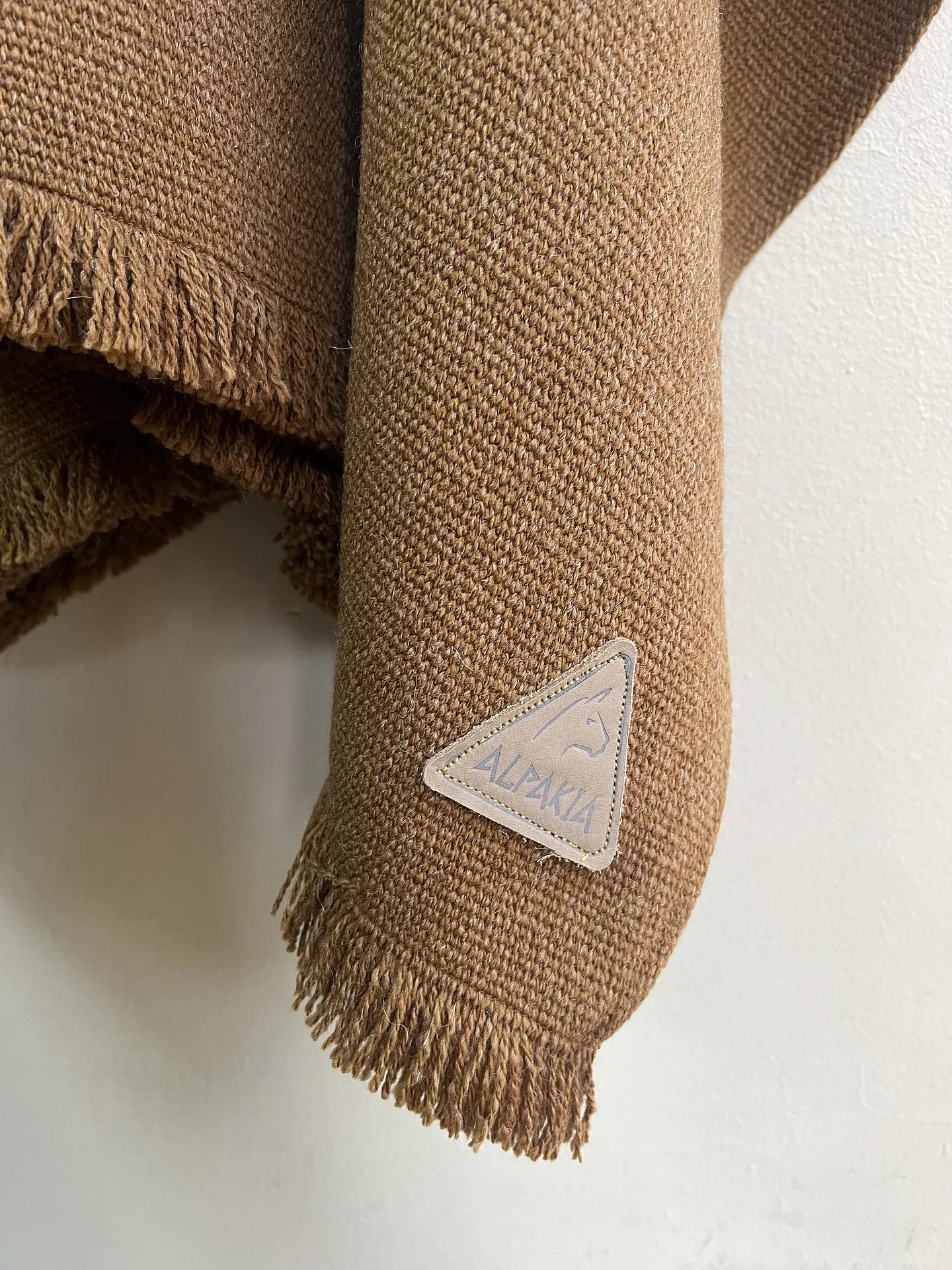 Poncho Golden Premium Cafe Capucha 3