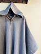 Poncho Golden Premium Gris Perla Capucha - vignette 3
