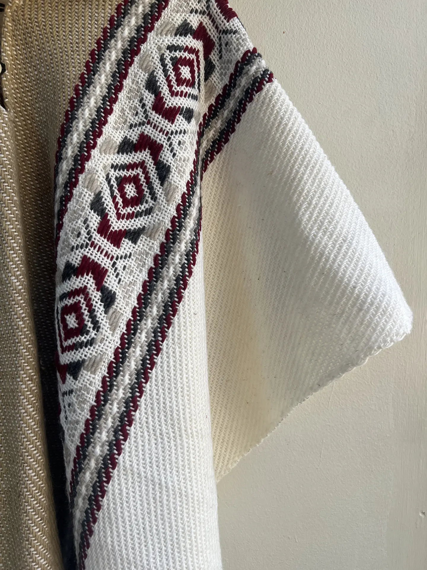 Poncho Coqueado Beige 3