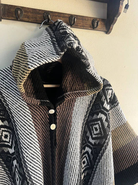 Poncho Coqueado Rayas