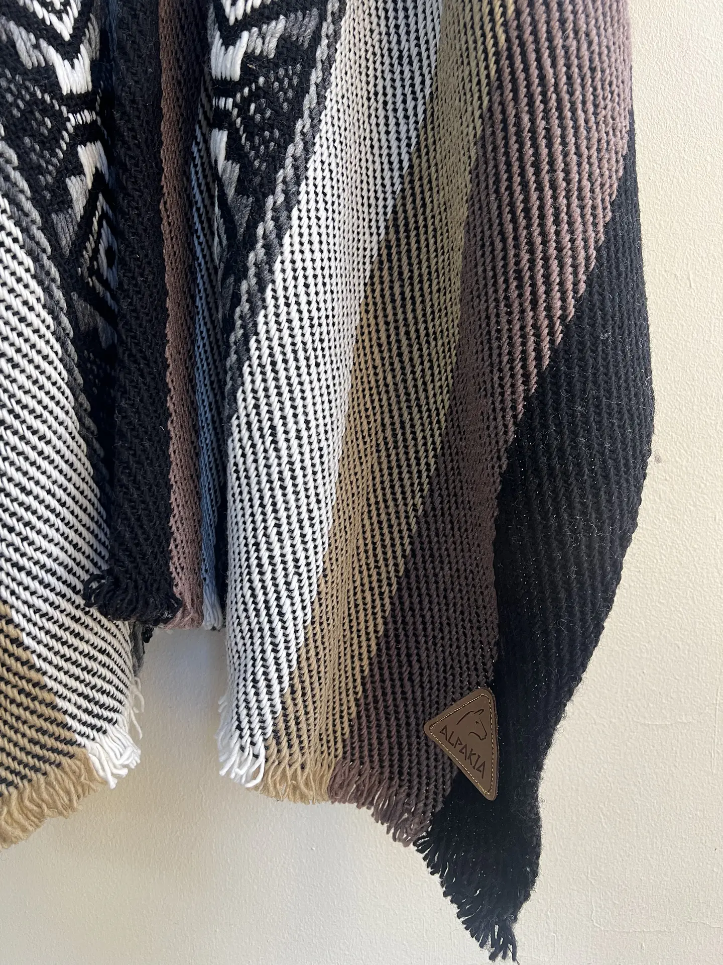 Poncho Coqueado Rayas 3