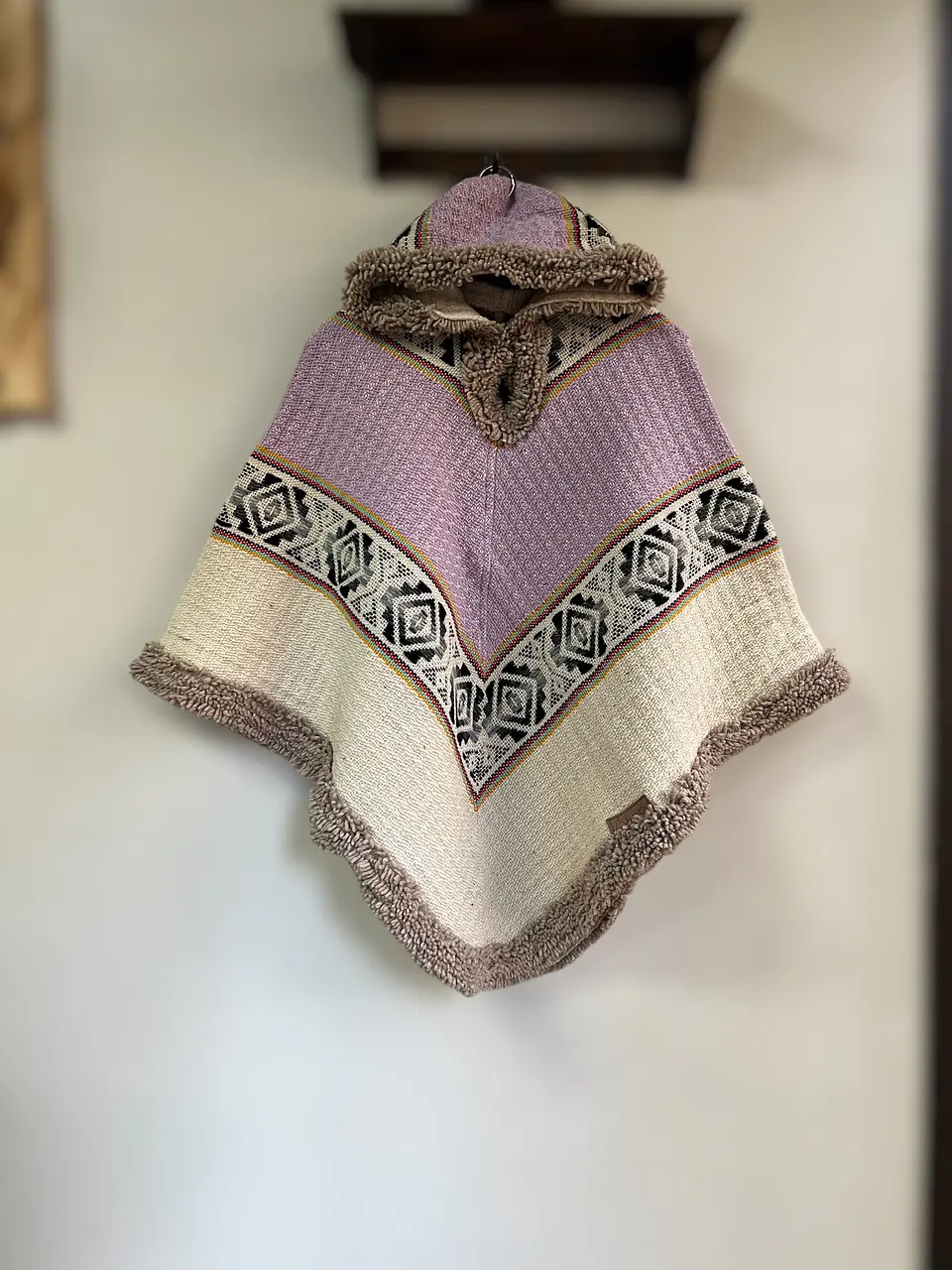 Poncho Tres Puntas Mora 1