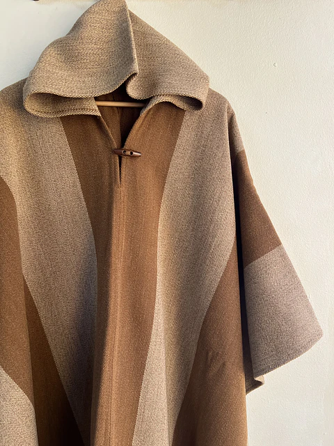 Poncho Exclusivo Tonos Café 