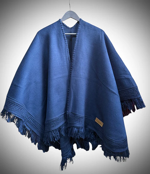 Ruana Alpakia Azul Marino