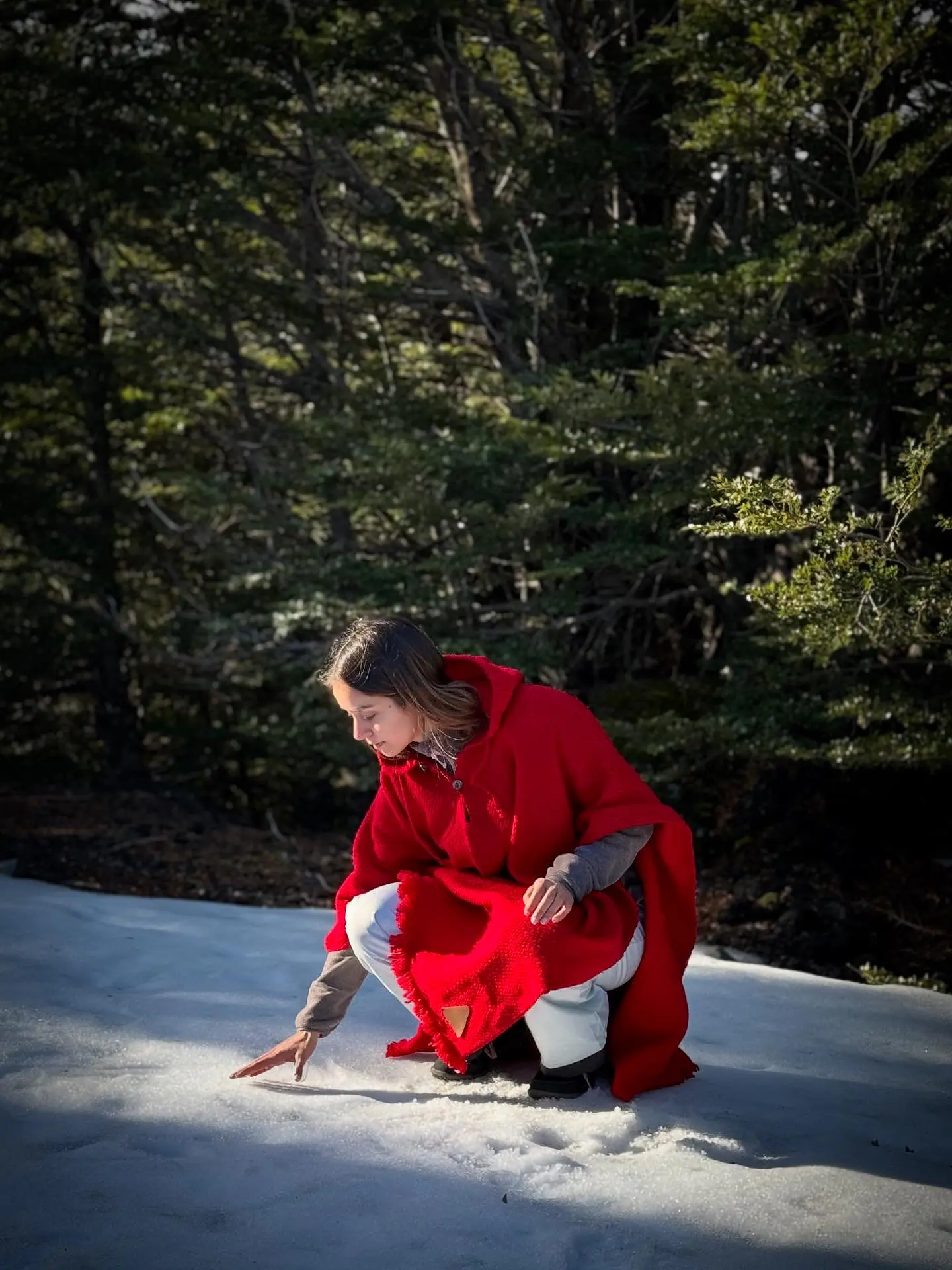 Poncho Capucha Rojo 3