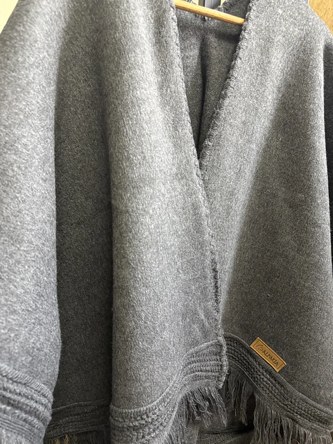Ruana Alpakia gris