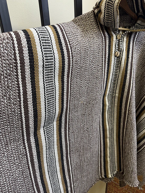 Poncho Lana torcida Raya