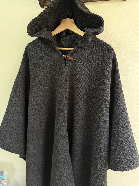 Poncho Golden Premium Marengo Capucha