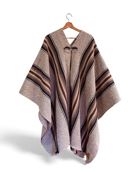 Poncho Tradicional Late Raya
