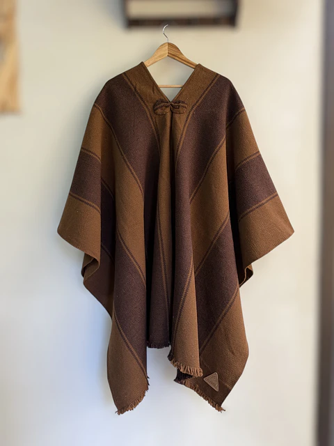 Poncho Tradicional Cafe Rayas