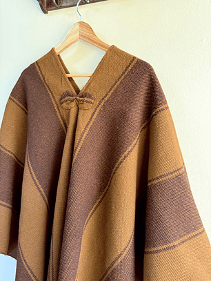 Poncho Tradicional Cafe Rayas