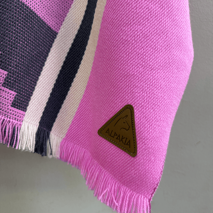 Poncho Araucano Rosa 3