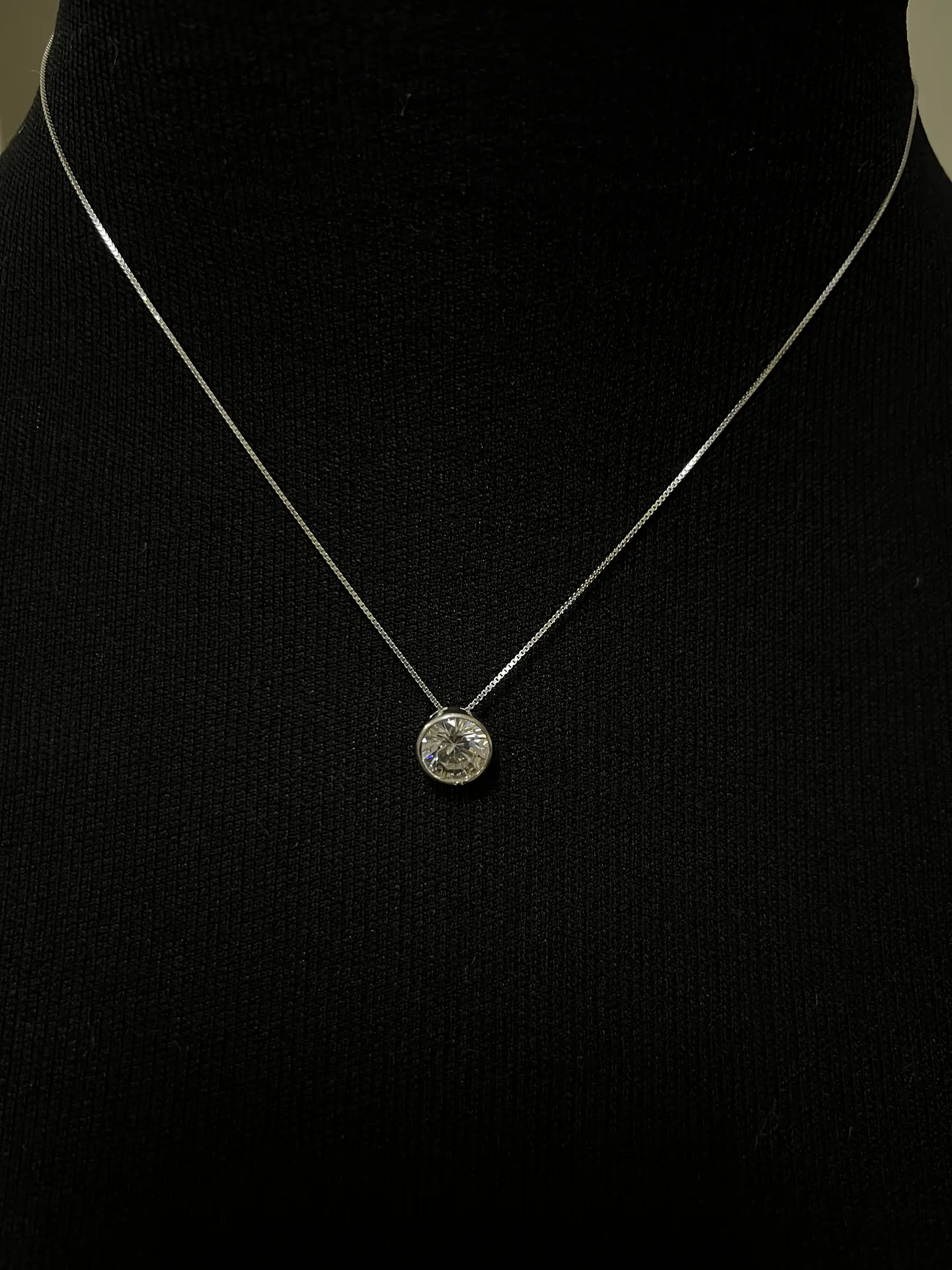 Collar Punto Luz 3