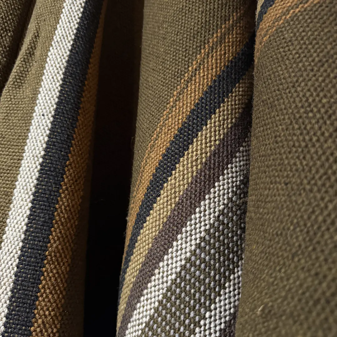 Poncho Verde Musgo Raya 2