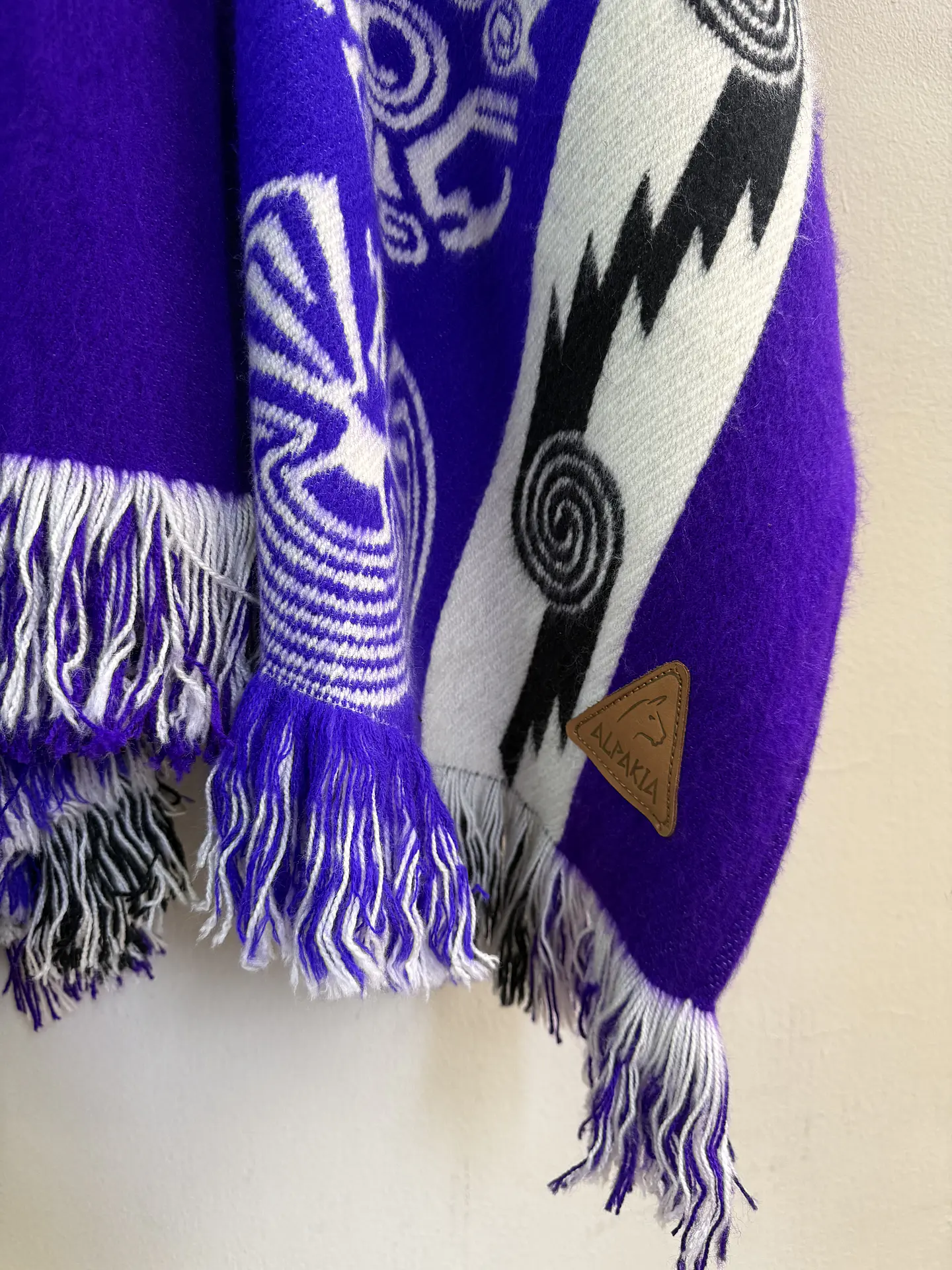 Poncho Tribal Purpura 3
