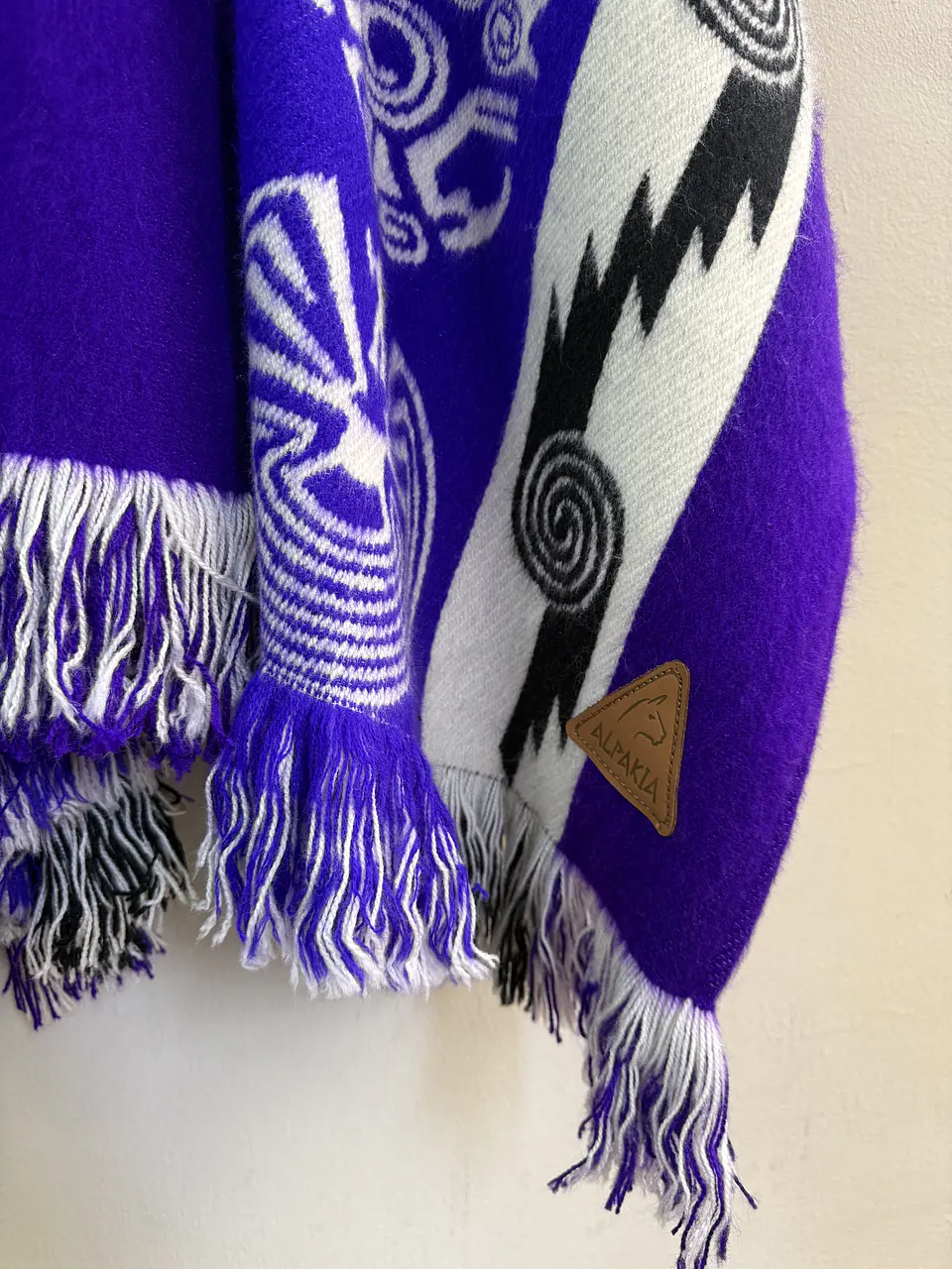 Poncho Tribal Purpura 3