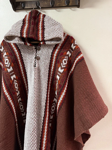Poncho Capucha Coqueado Cafe