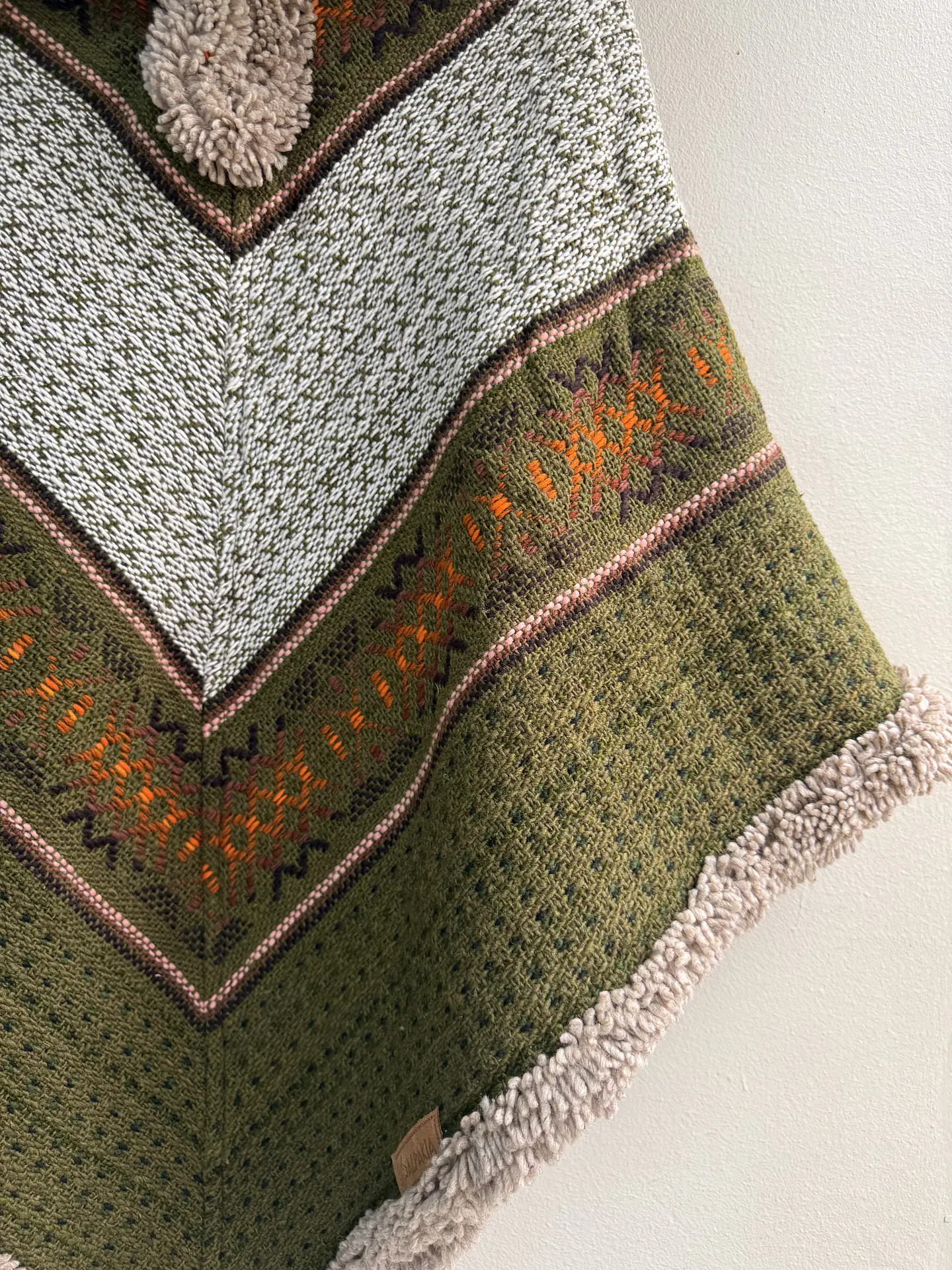 Poncho Tres Puntas Verde 2