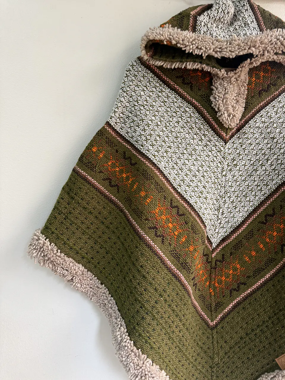 Poncho Tres Puntas Verde 3