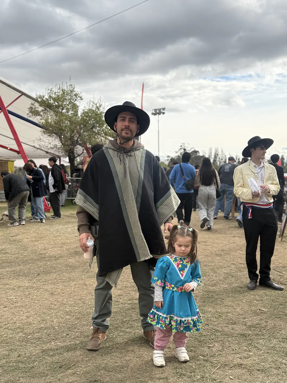 Poncho Exclusivo Olivo 6