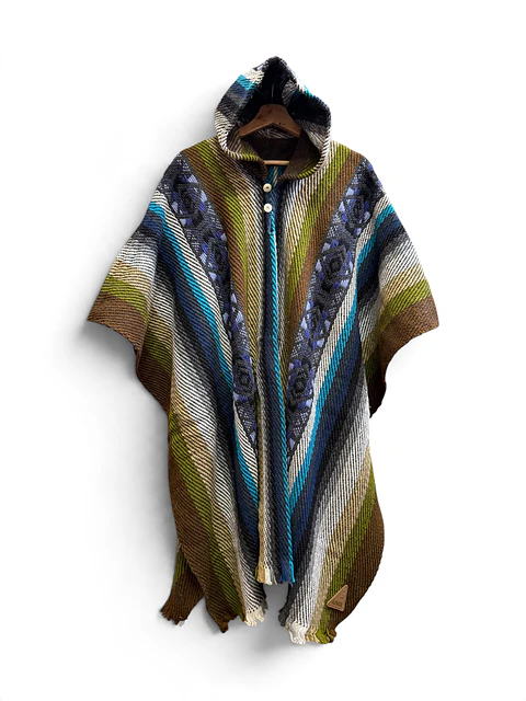 Poncho Amazona Capucha