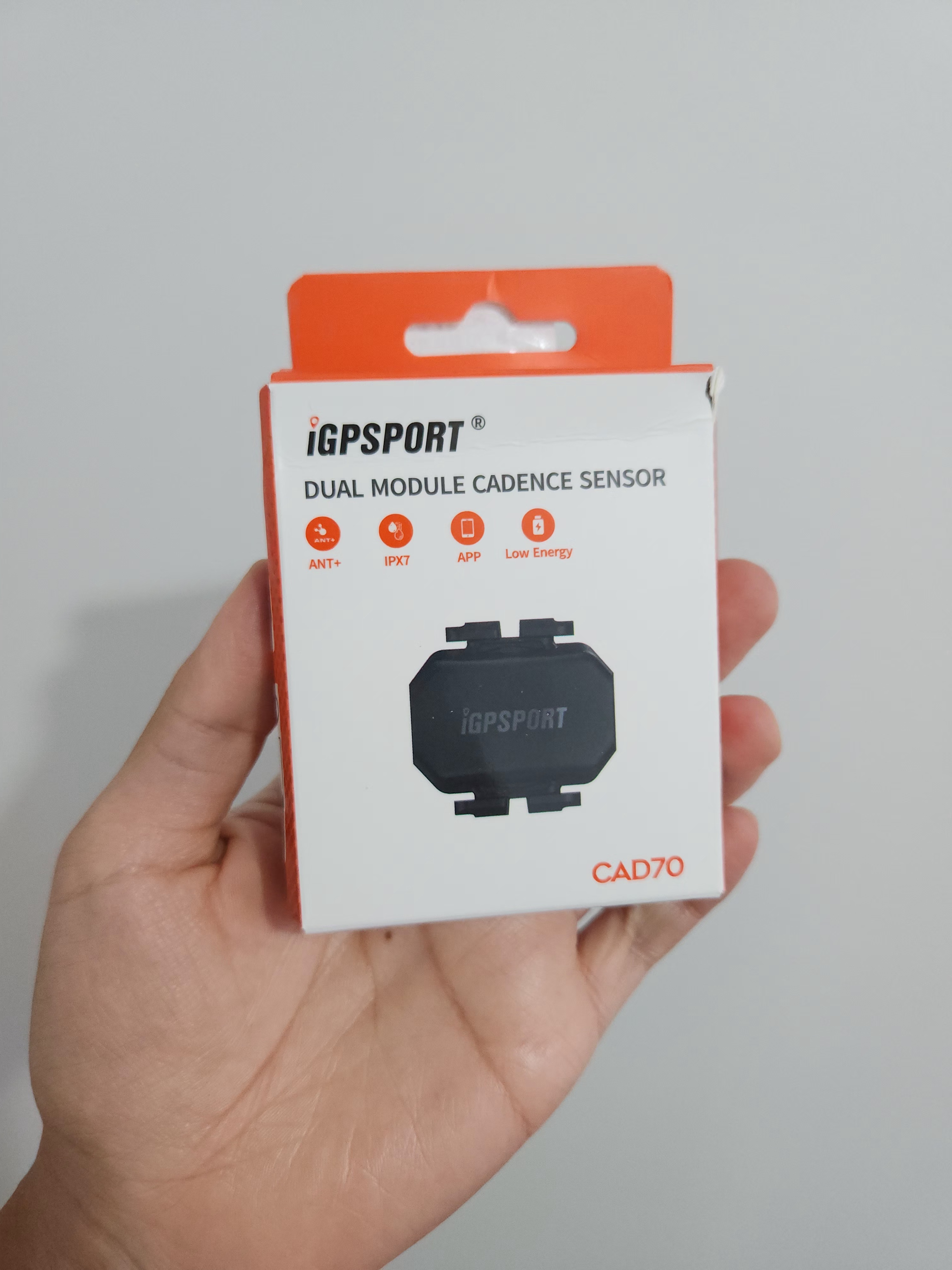 SENSOR DE VELOCIDAD ANT+ Y BLUETOOTH IGPSPORT