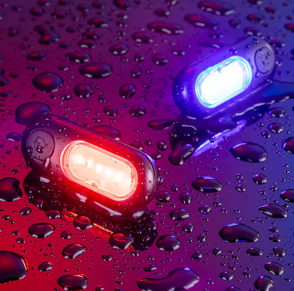 Luz Trasera LED Recargable USB para Bicicleta 1