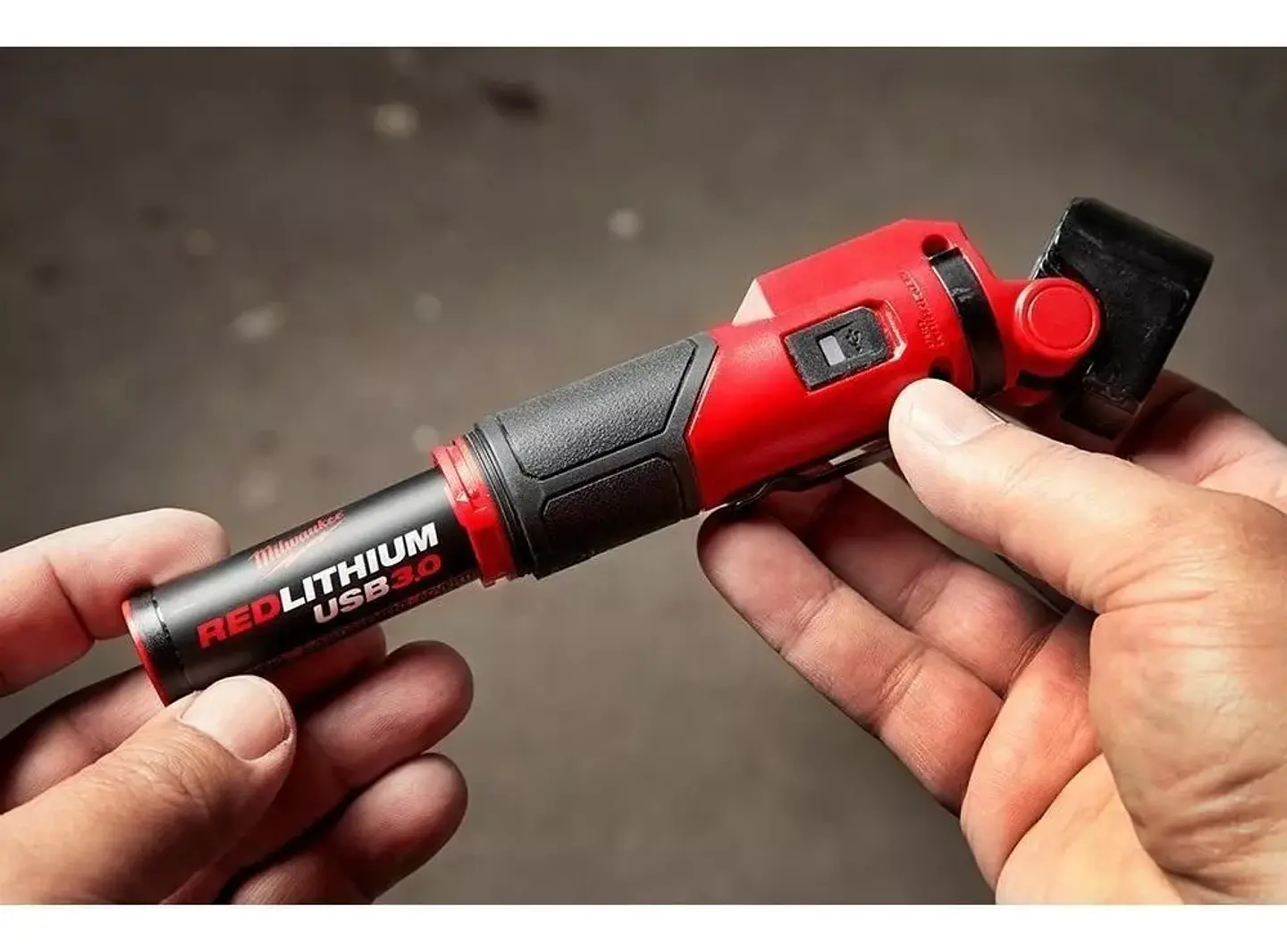 Batería Redlithium Usb 3.0ah Milwaukee 48-11-2131 3