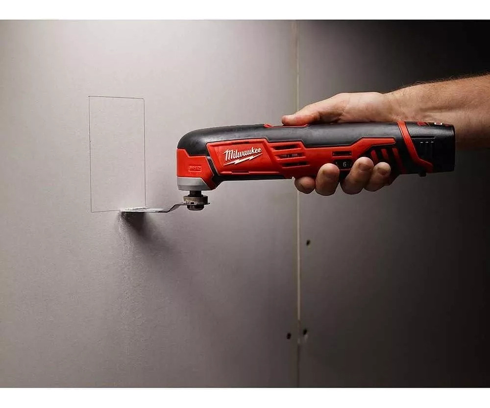 Milwaukee Herramienta Oscilante M12 2426-20 5