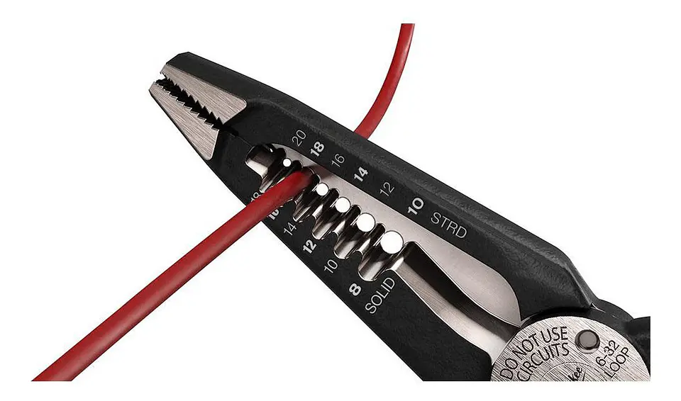 Milwaukee Alicate Pela Cable 7 En 1  3