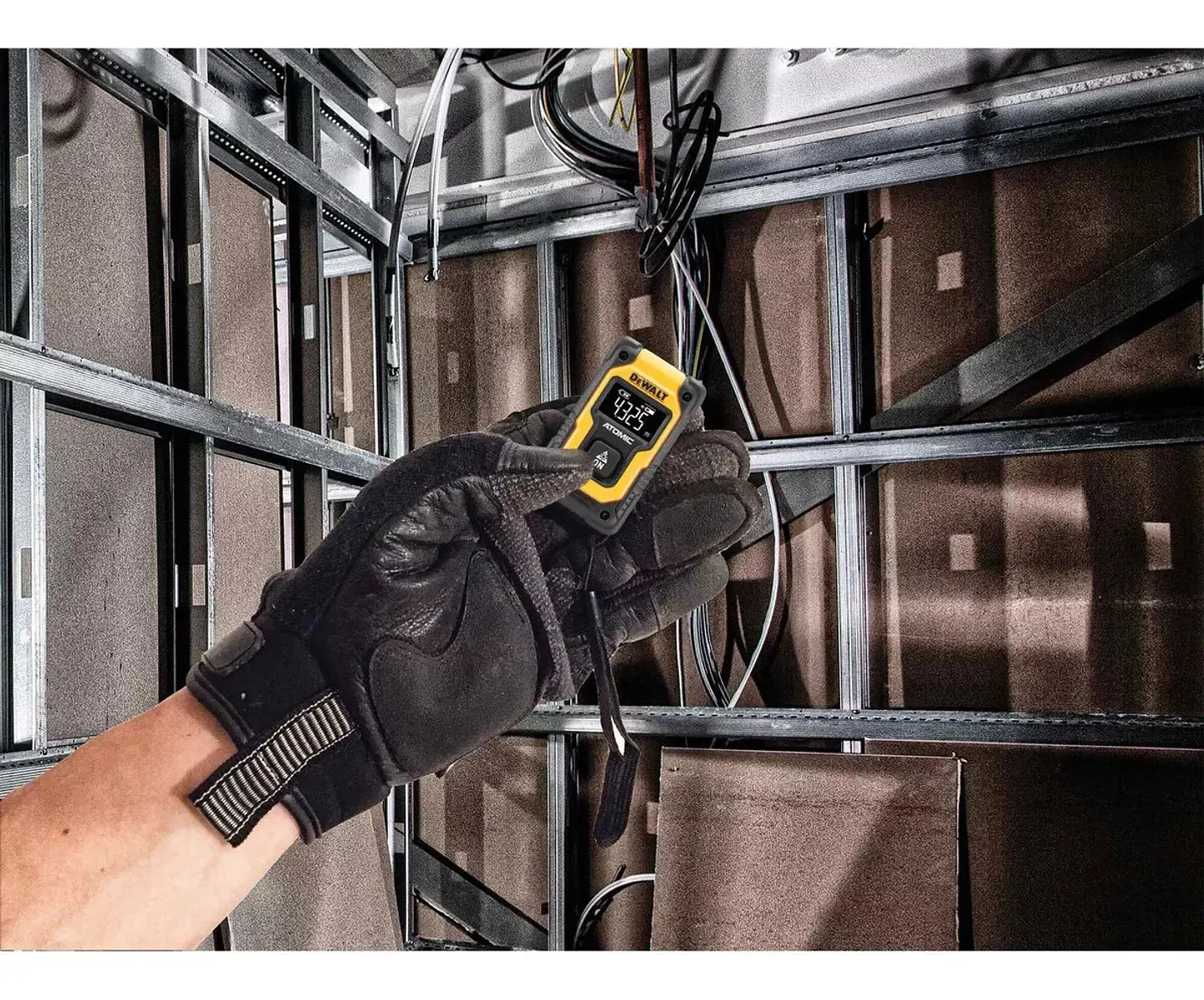 Medidor Laser De Distancia 16.75mdewalt Dw055pl 4