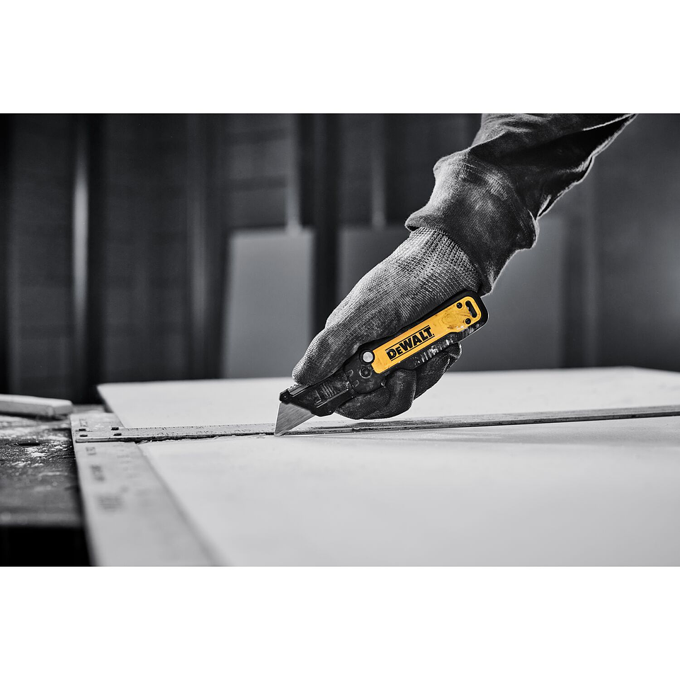 Cuchillo Cartonero Plegable de Hojas Fija DeWalt DWHT10991 5