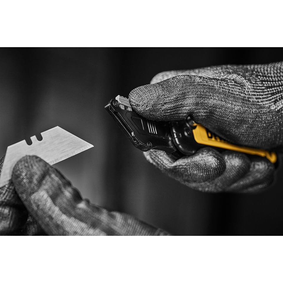 Cuchillo Cartonero Plegable de Hojas Fija DeWalt DWHT10991 7