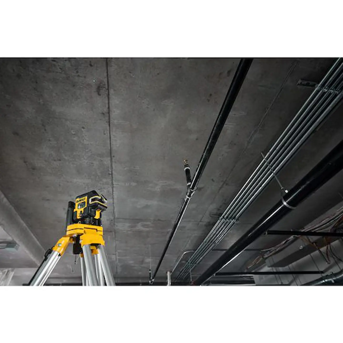 Nivel Láser 2Puntos Línea Cruzada CargUSB DEWALT DCLE14221GB 6