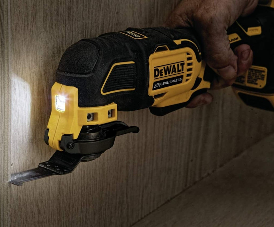 Dewalt 20v Atomic Oscilante Multiherramienta Dcs354b  4