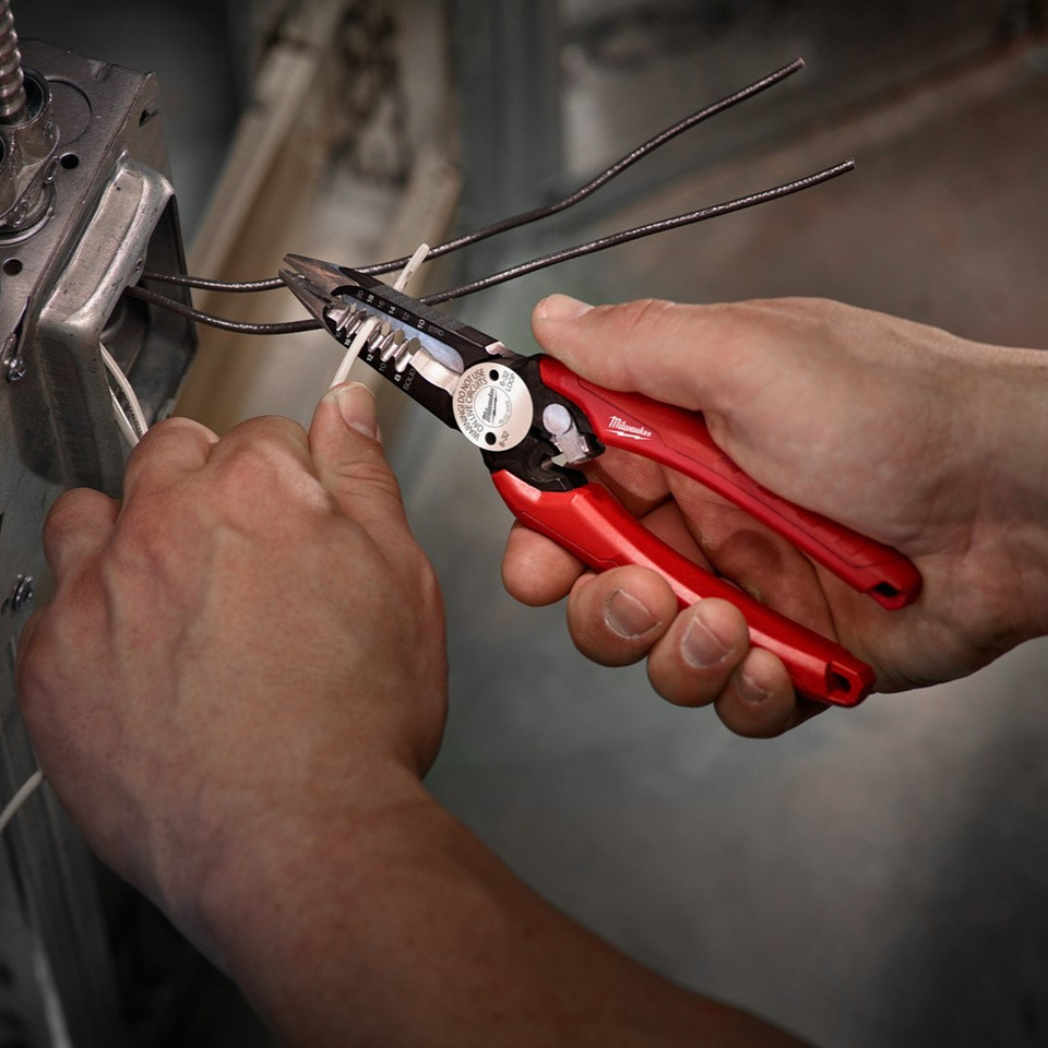 Milwaukee Alicate Pela Cable 6 En 1 Electrcista  5