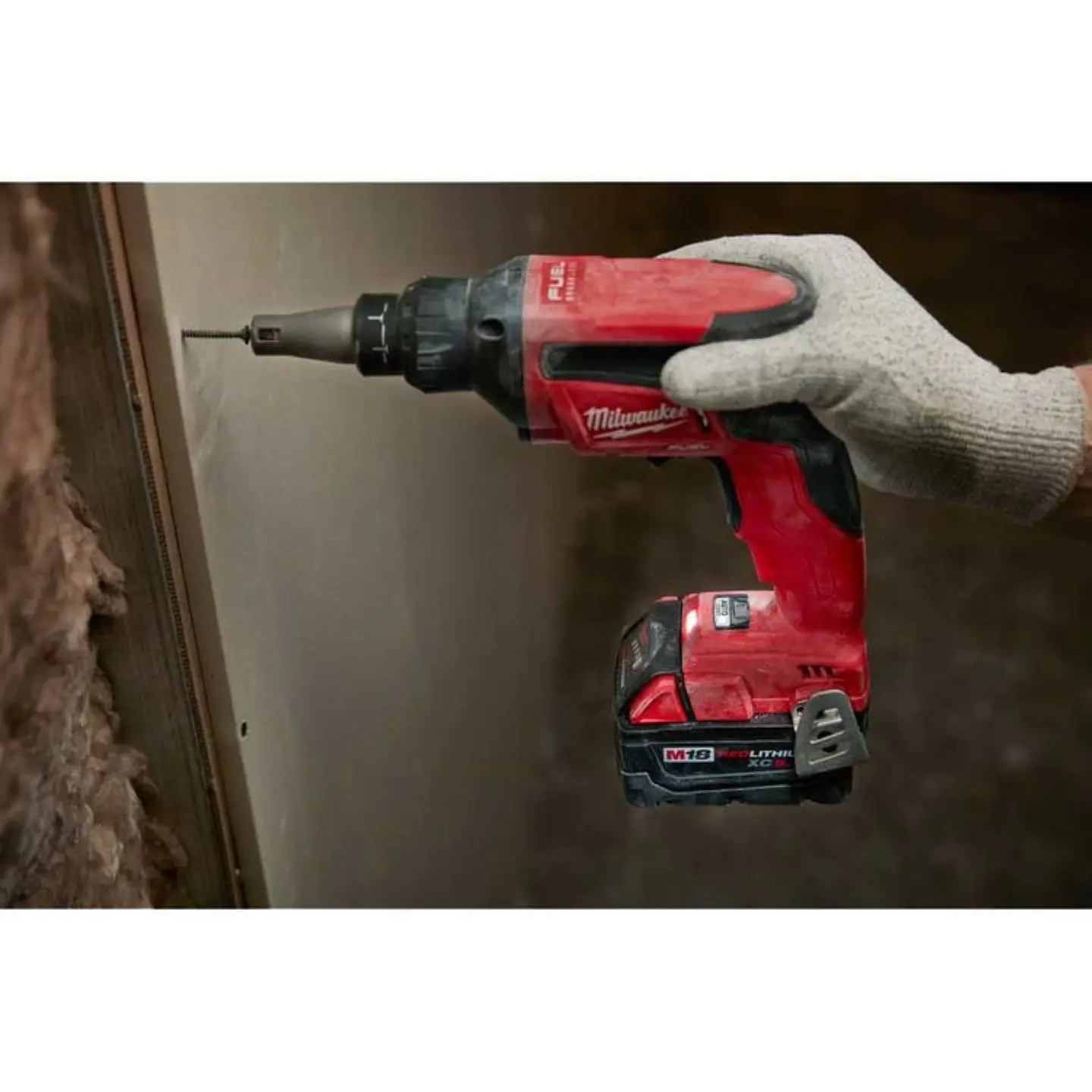 Milwaukee 2866-22 M18 Drywall Volcanita + 2 Bat 5 Amp  2