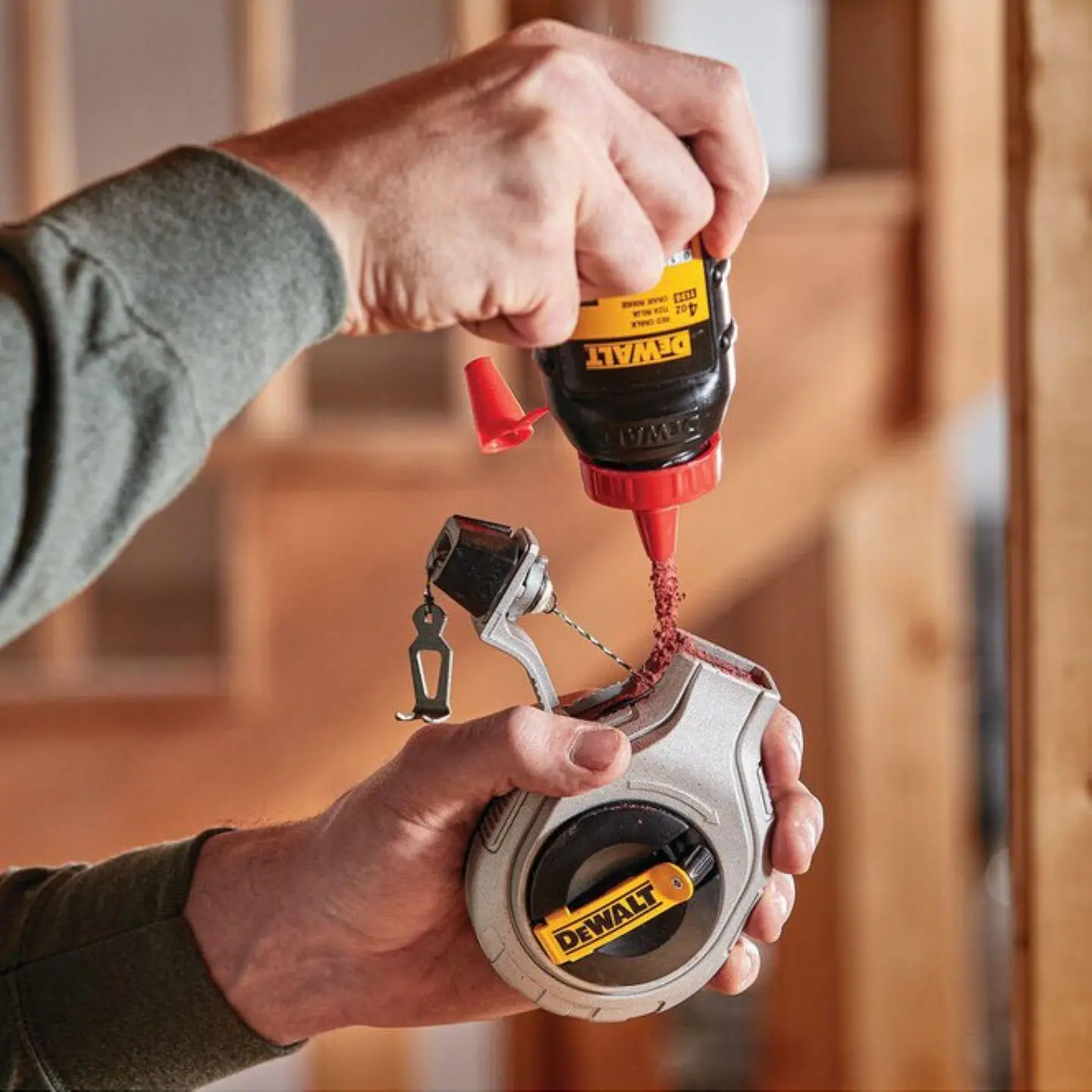  Tiza Roja Escala De Permanencia 3 Dewalt 226g DWHT47048L 2
