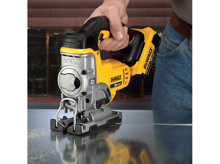 Sierra Caladora 20V MAX DCS331B 4