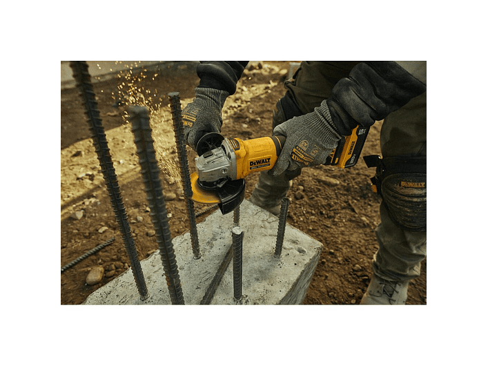 Esmeril Angular 4-1/2 20V Dewalt DCG408B-B2 6