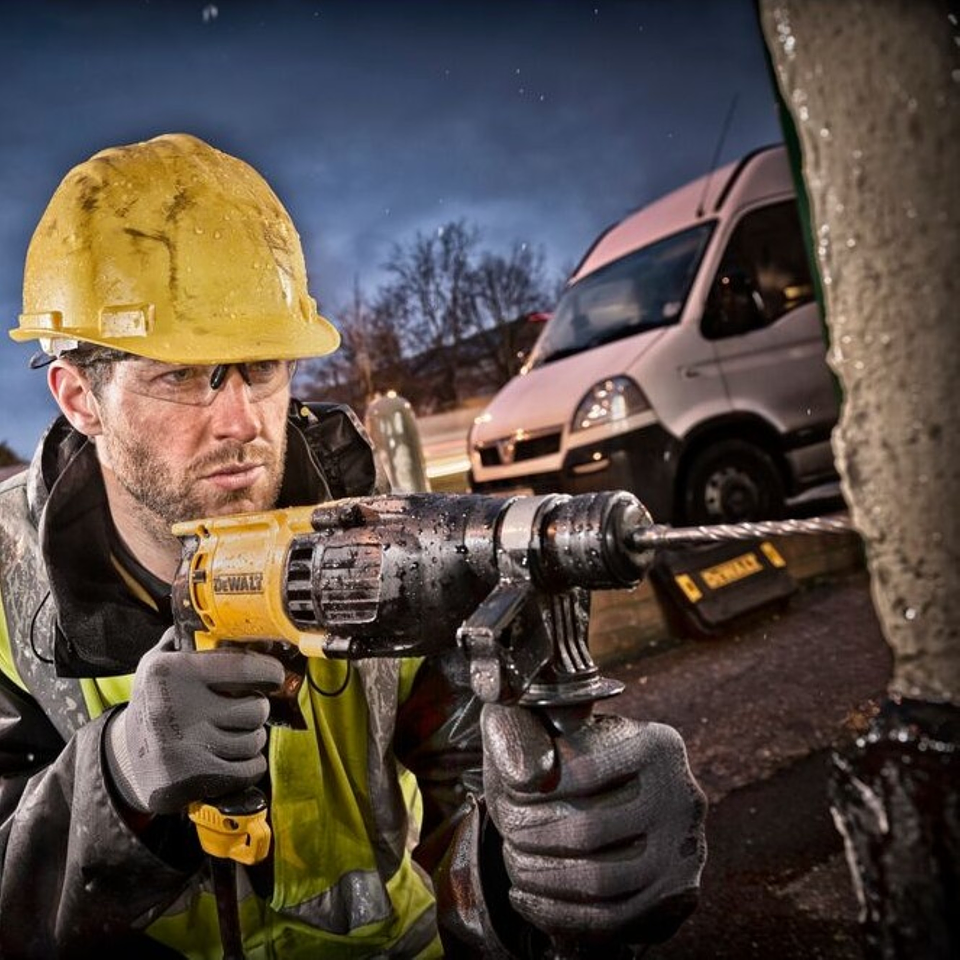 Rotomartillo Combinado SDS Plus 1” 800w Dewalt D25133K-B2 5