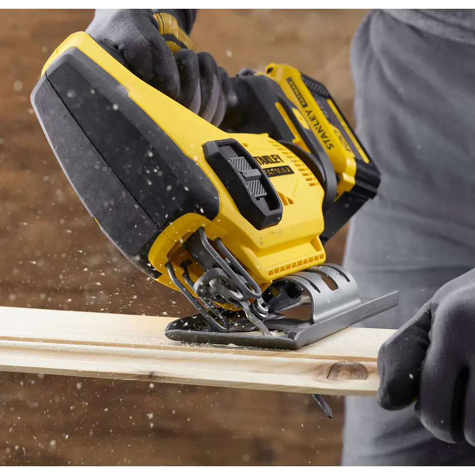 SIERRA CALADORA STANLEY SCJ600B-B3 – 20V MAX  2