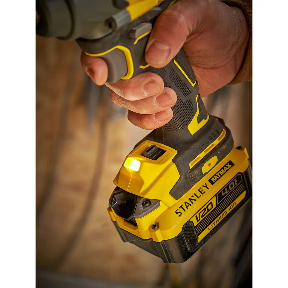 KIT LLAVE DE IMPACTO STANLEY FATMAX SBW920M2K-B2 12